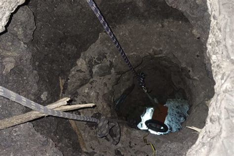 treasure hunt 5/30|2 miners trapped, feared dead in illegal ‘treasure hunt’.